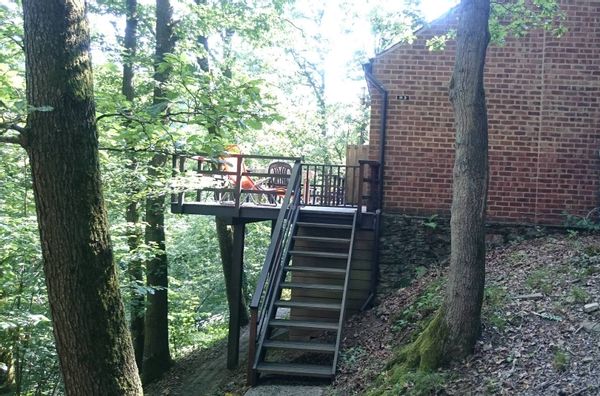 La petite maison dans les bois