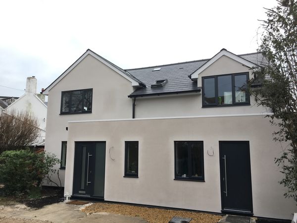 Modernised 1950's house near The South Downs, the sea and Eastbourne centre