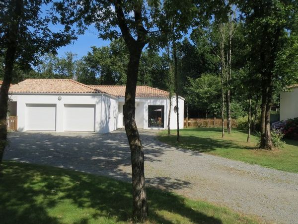 maison avec grand jardin à 10 minutes de la mer (Loire Atlantique)