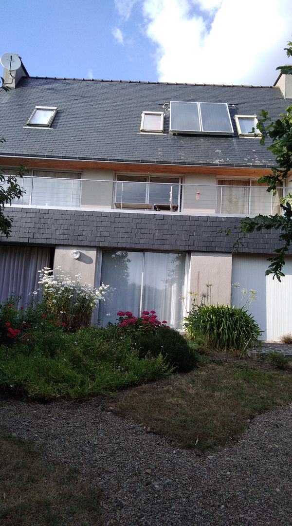 A 500m de la mer , en pleine campagne à Plozevet près de Quimper