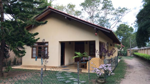 Casa em Mawella South