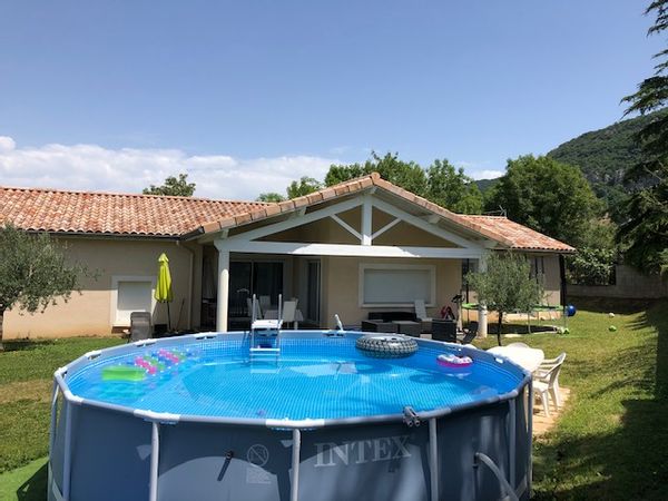 Maison campagne, joli village au pied du Vercors