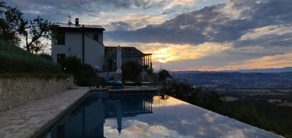 Modern living in original Umbrian country house.