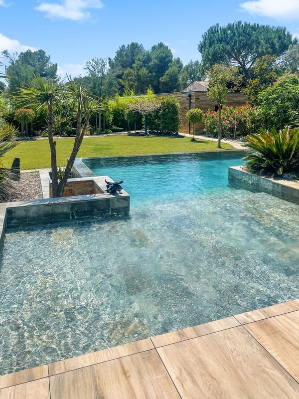 Villa au soleil et piscine, proche mer échange avec logement accessible handicapé ...