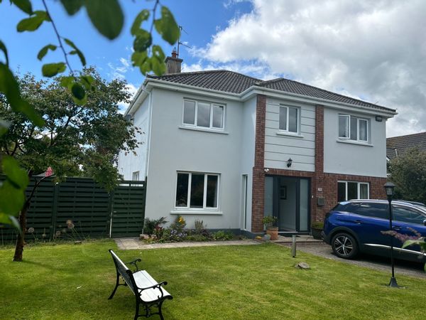 BEAUTIFUL MODERN HOME IN WEXFORD
