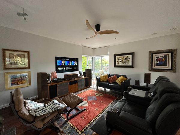 Comfort, art and sunshine in Perth garden suburb.