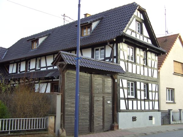 Ancien corps de ferme alsacien de 1861 à 15 minutes de Strasbourg