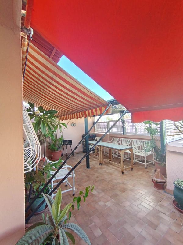 Appartement calme avec grande terrasse dans la capitale du Maroc, une très belle ville atlantique