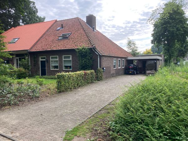 Liliane's home