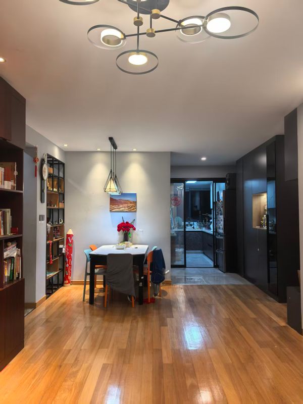 sweet home in Shanghai