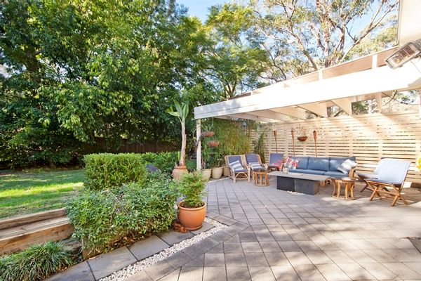 Large family home in beautiful northern beaches in Sydney