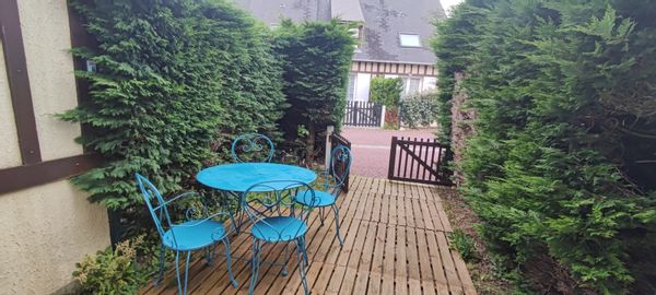 Véronique's house