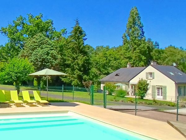 Grande maison avec piscine Chauffée, Option Spa