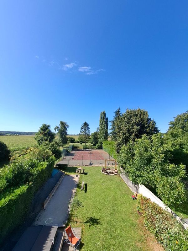Maison au cœur de la campagne et proche de Versailles et de Paris