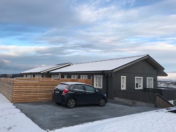 NO exchange FOR 2023 / Lovely house in a beutiful neighbourhood close to nature