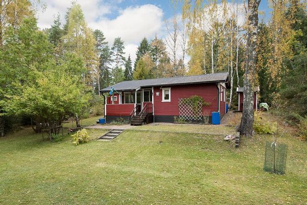 Linn's house