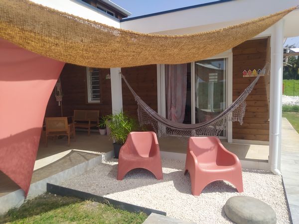 MAISON DE FANNY  RECHERCHE échange simultané avec MONTREAL 20/07-05/08/2026 (dates flexibles)