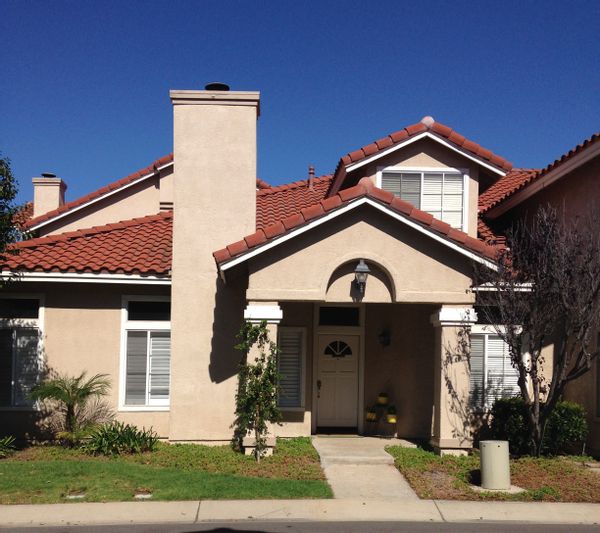 Booked summer '17 . Lovely LA townhouse good access to all LA sights.