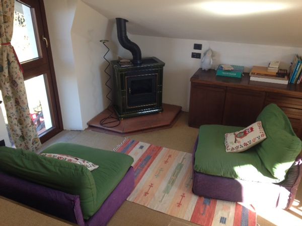 Little attic in Saint Vincent (AO), between the mountains.