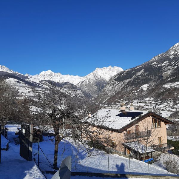 TIPICA MANSARDA DI MONTAGNA IN STILE LOFT