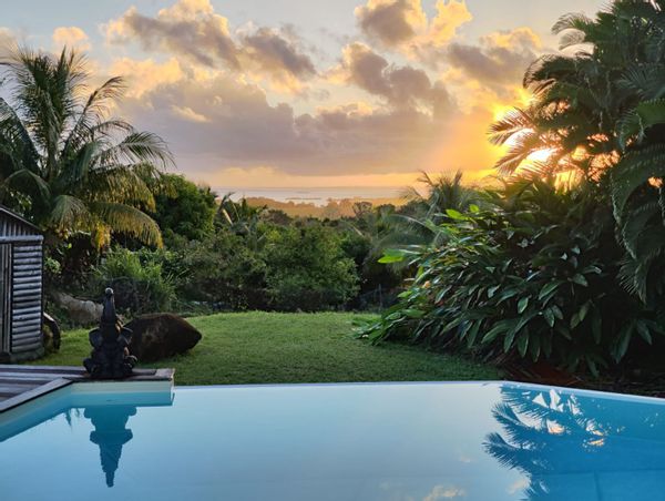 Villa de 3 chambres avec piscine et vue mer