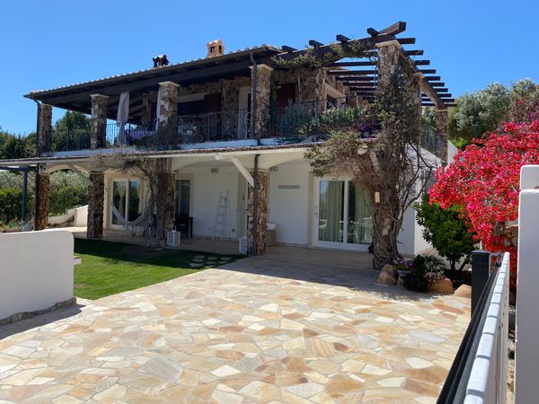 SARDINIA, ITALY villa a pochi metri dal mare! No Guest Point