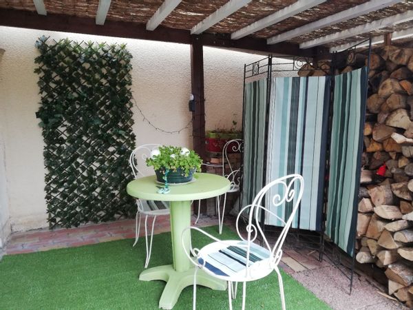 studio patio 10min Disneyland