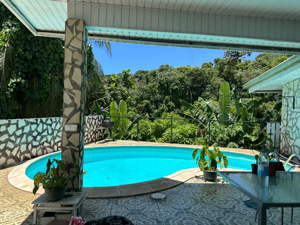 La chambre privée de Maeva, proche de l’aéroport, de l’université et des commerces