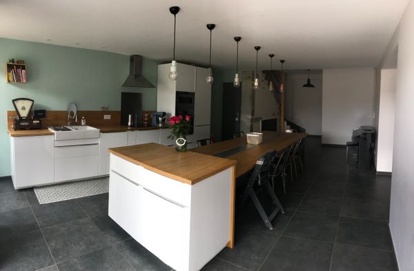 Maison aux portes de la chartreuse