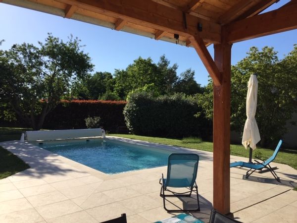 Bienvenue en Bourgogne ! Céline et Mathieu vous accueillent !