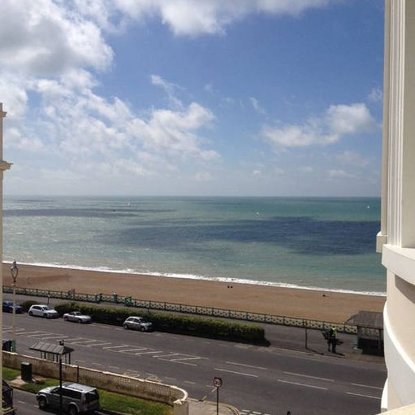 Seafront 2 bed apartment with full sea views & large roof terrace - Not Available At the Moment