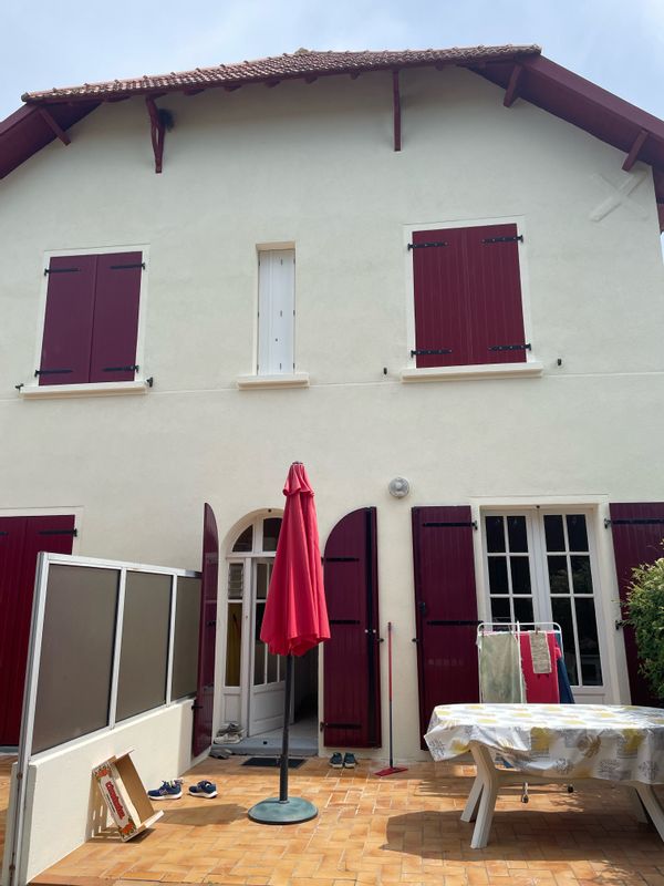 Céline  Et Jojoina kuća