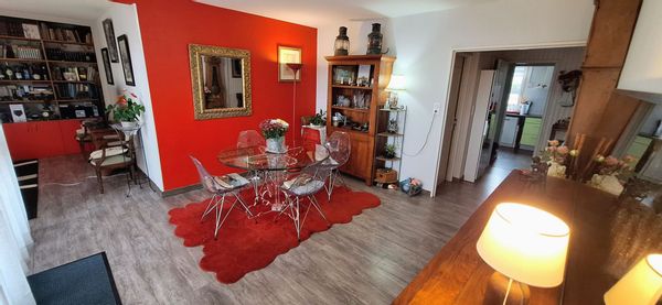 A la gare, 5 minutes plage. chez Annick