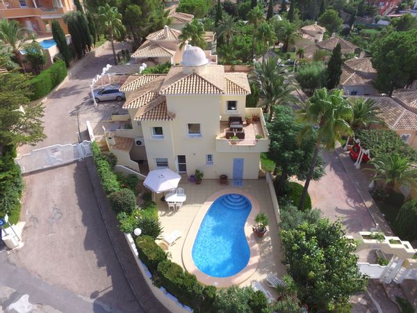 Townhouse for up to 6 people with pool