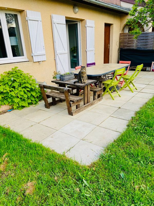 Maison cosy au cœur du Beaujolais, entre vignes et village