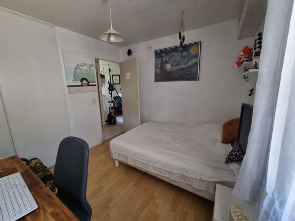 La chambre privée chez Gilles et Virginie à Valbonne