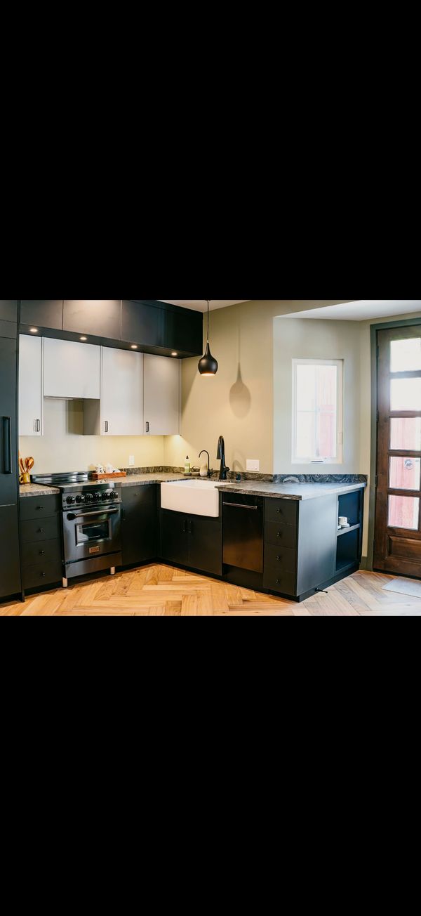 Lovely 1-bedroom in charming coastal town