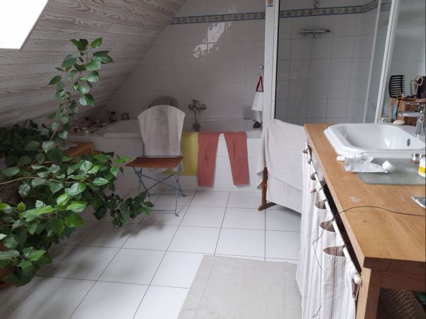 Bed and breakfast dans ma maison au cœur du Val de Loire
Je vous reçois pour  deux à quatre nuits