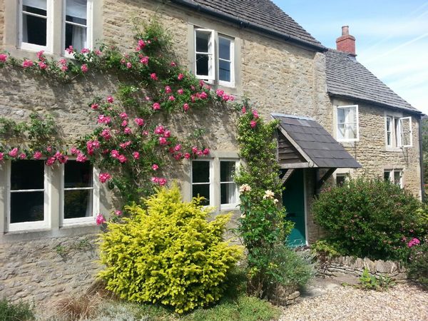 Cotswold Stone Cottage near Bath