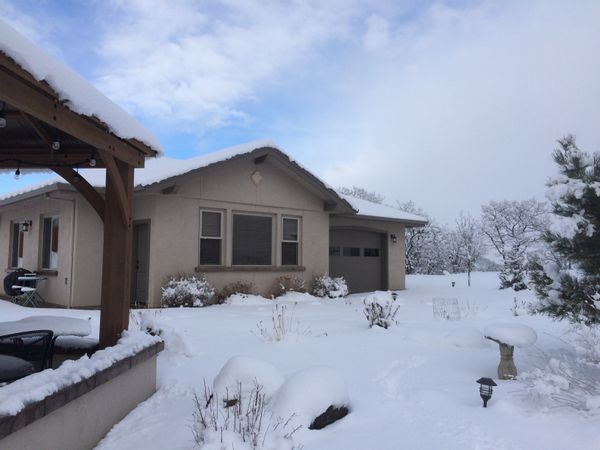 SKI, HIKE, BIKE, GOLF, KAYAK, or FISH in N. CA, Private Guest Home 2 night minimum stay