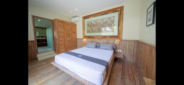 La Villa d'Olivier 
Villa Amana Seminyak (Google Maps)