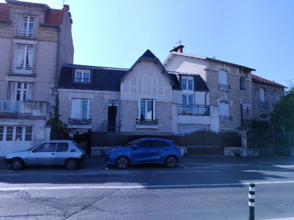 casa en La Rochelle, France