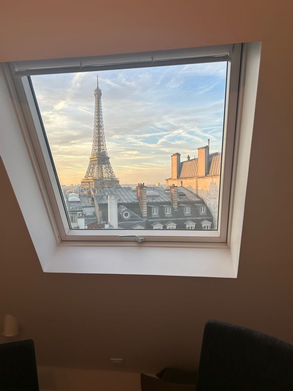 Studio avec vue Tour Eiffel unique