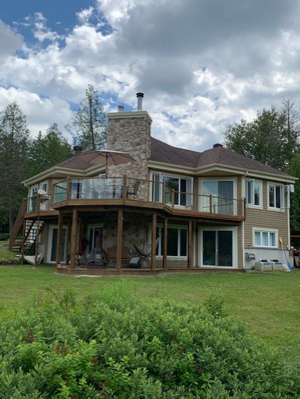 Annie's house