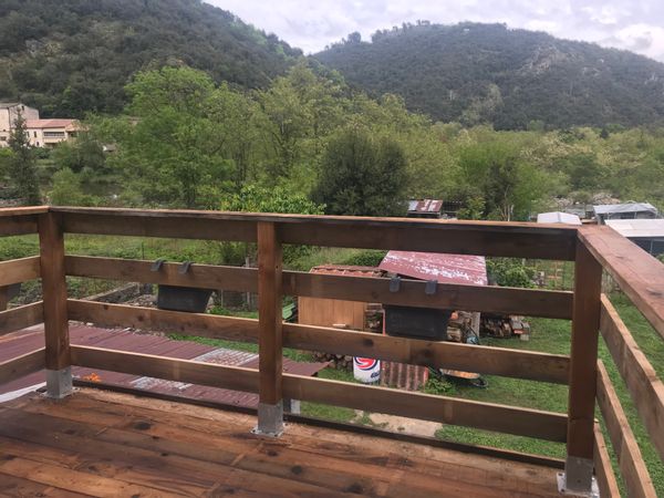 Appartement 2 pièces avec balcon pour 4 personnes. Au bord de l’Ardeche !