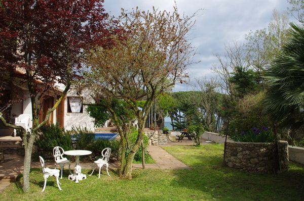 A small piece of PARADISE. (No Barcelona area exchanges)