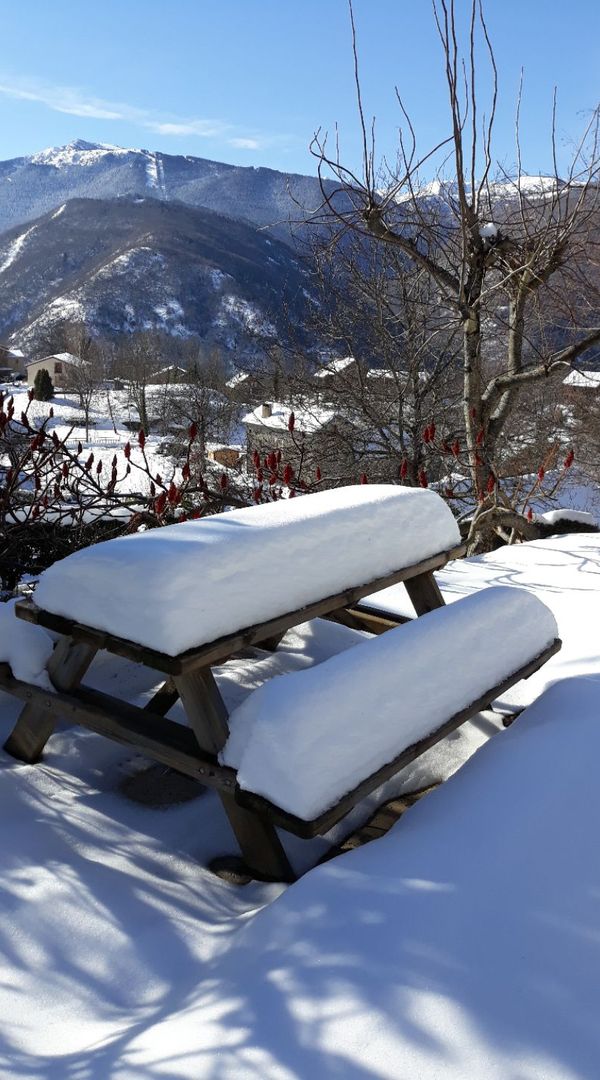 Impossible pour les Fêtes de fin d'année et courts séjours(week-ends)
Not available end of December