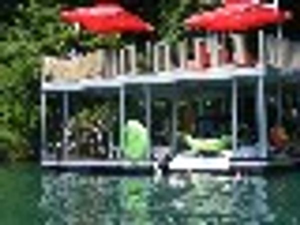 Casa di Chuck & Reecy