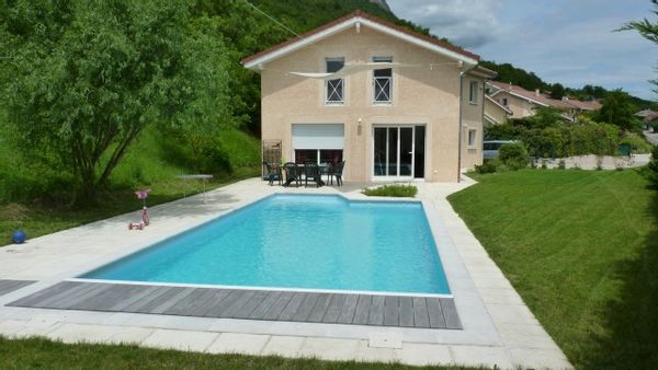 Grande maison familiale proche des montagnes