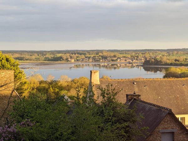 The house on the banks of Rance